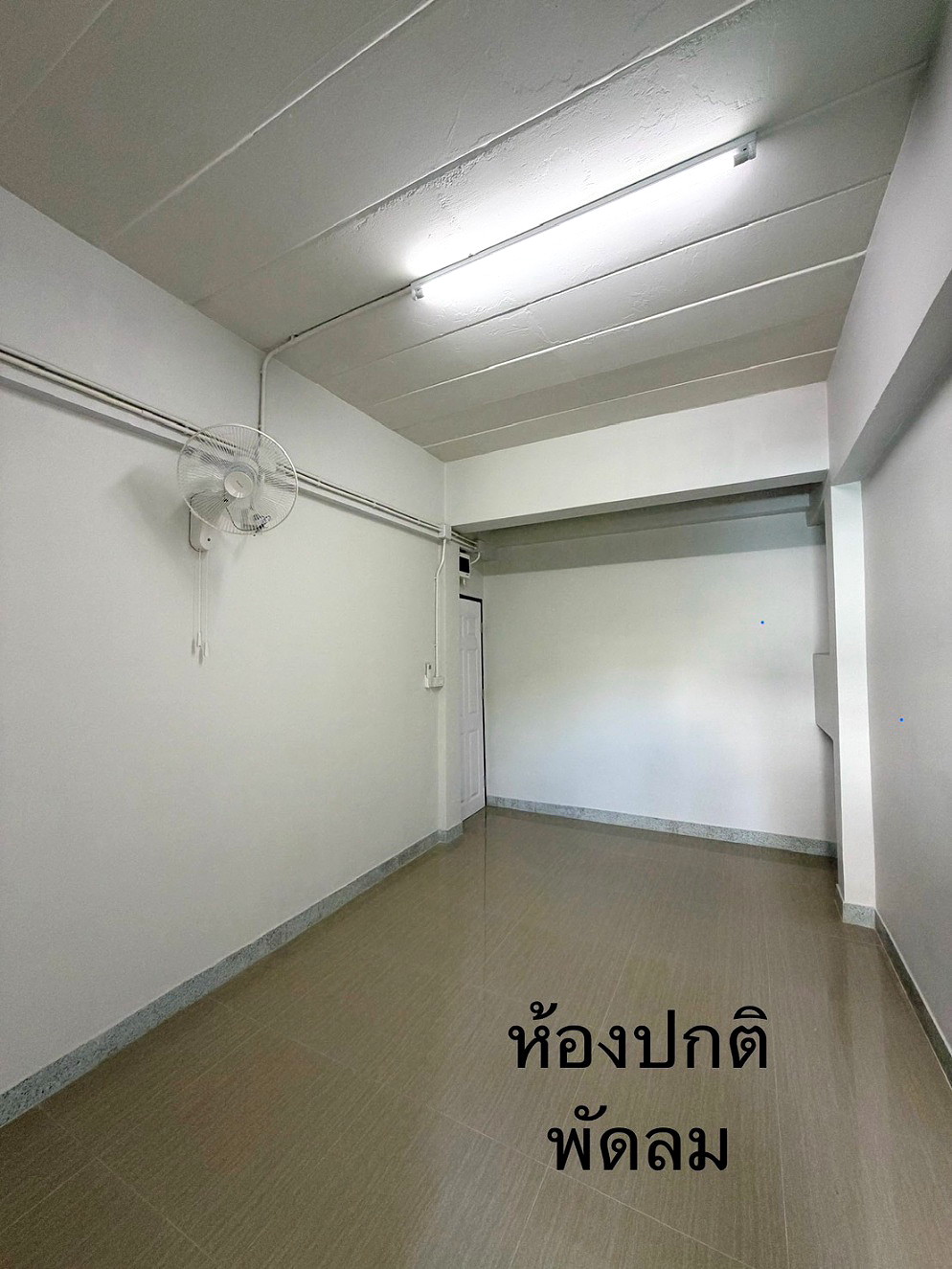 Pictures of Room in Ekkachai 53 9/14