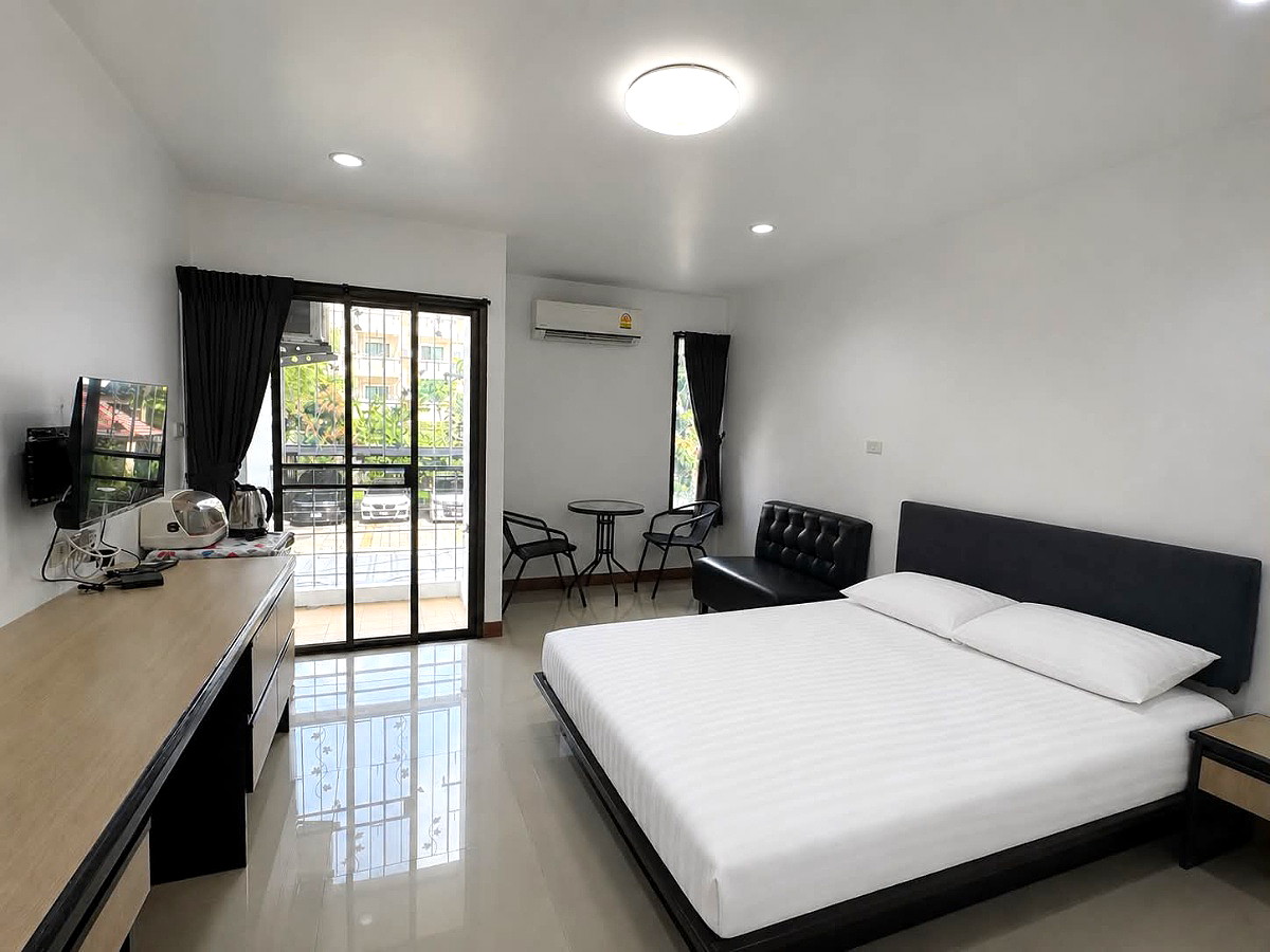 Pictures of Netprasom Residence 2/2