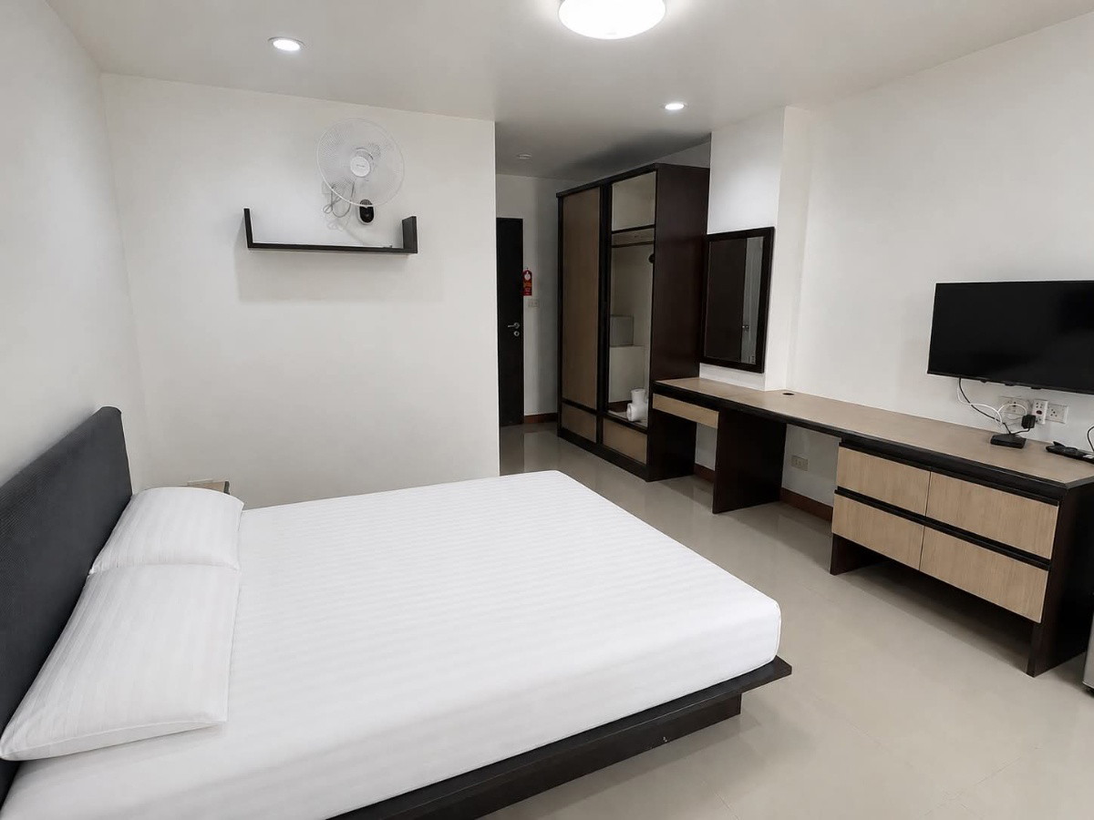 Condo · Chatuchak, bangkok — photo 1