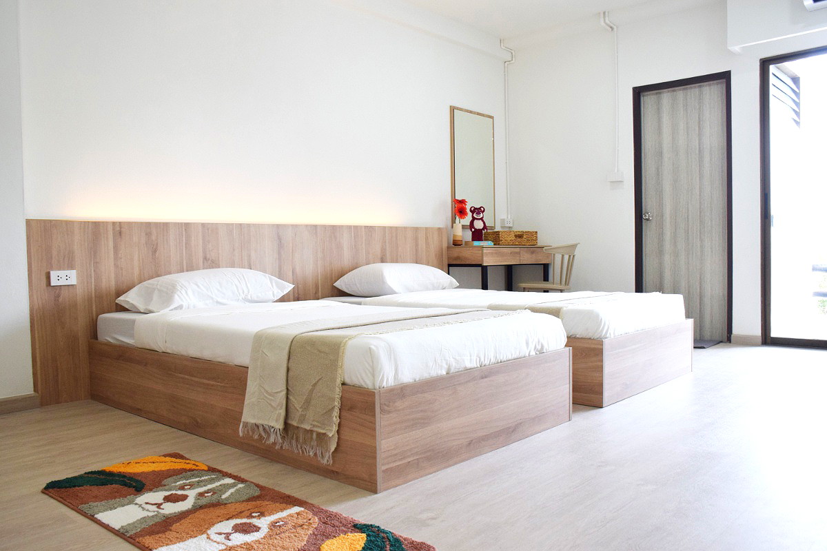 Pictures of Pacific Apartment s36 4/15
