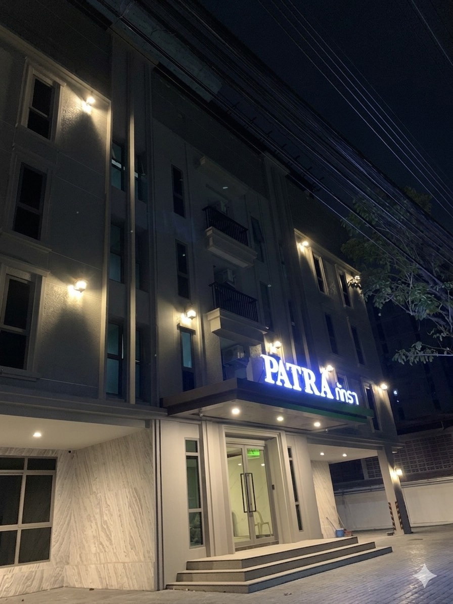Condo · Bang Na, bangkok — photo 1