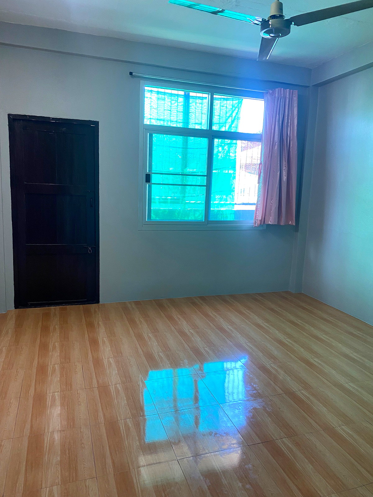 รูปภาพ ห้องพักเจริญกรุง | อพาร์ทเม้นท์ หอพัก ที่พัก ห้องพัก - รูปที่ 1/3