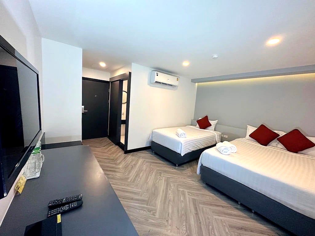 รูปภาพ 14 SATHORN ที่พักรายเดือนระยะสั้น 1 - 6 เดือน ห้องรายวัน ติดรถไฟฟ้า พร้อมเข้าอยู่ Line : @14sathorn | อพาร์ทเม้นท์ หอพัก ที่พัก ห้องพัก - รูปที่ 23/23