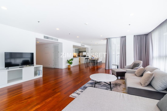 Spacious Pet-Friendly Apartment in the Center of Ekkamai Fully furnished, near BTS Thong Lo. - Apartment for Rent