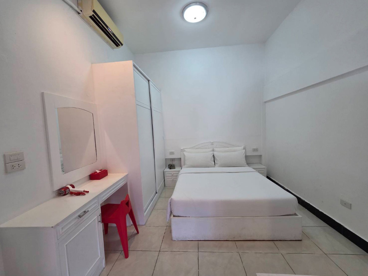 Condo · Bang Lamung, chon_buri — photo 4