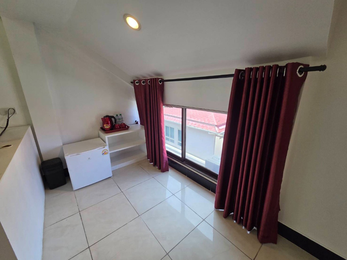 Condo · Bang Lamung, chon_buri — photo 2