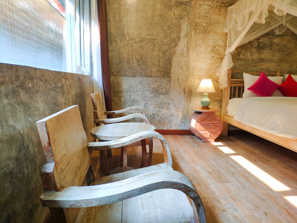 Pictures of The Chaya Resort and Spa 2/13