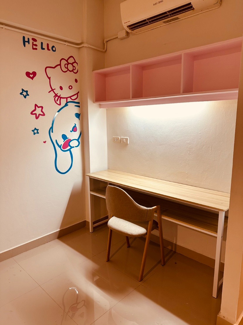 1 Bed Condo — photo 2