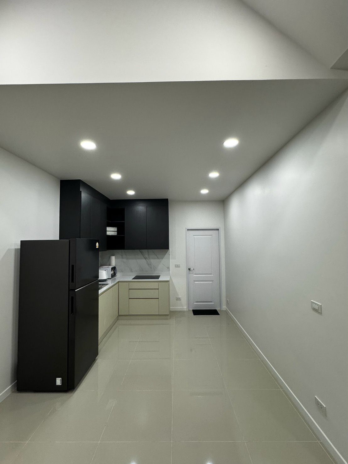 Wales Valley by Life Phuket