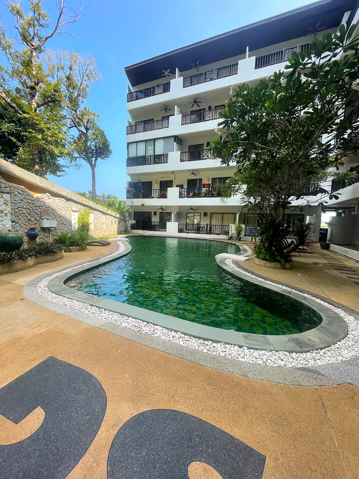 Pictures of 1 Bedroom at Surin Gate for rent 18/19