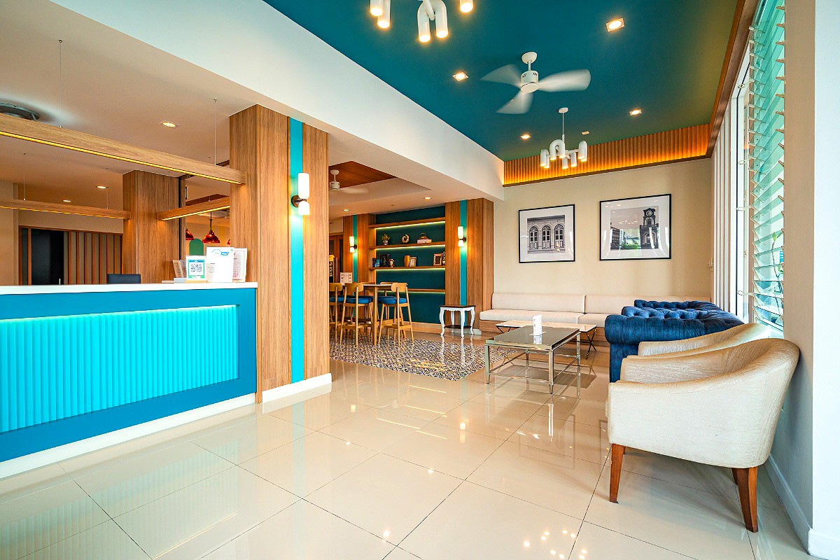 Pictures of Ratana Rassada Phuket Town 2/10