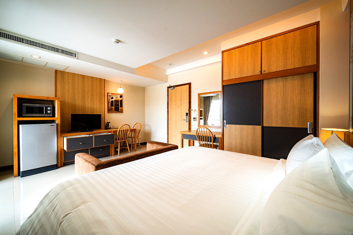 Pictures of Ratana Rassada Phuket Town 8/10