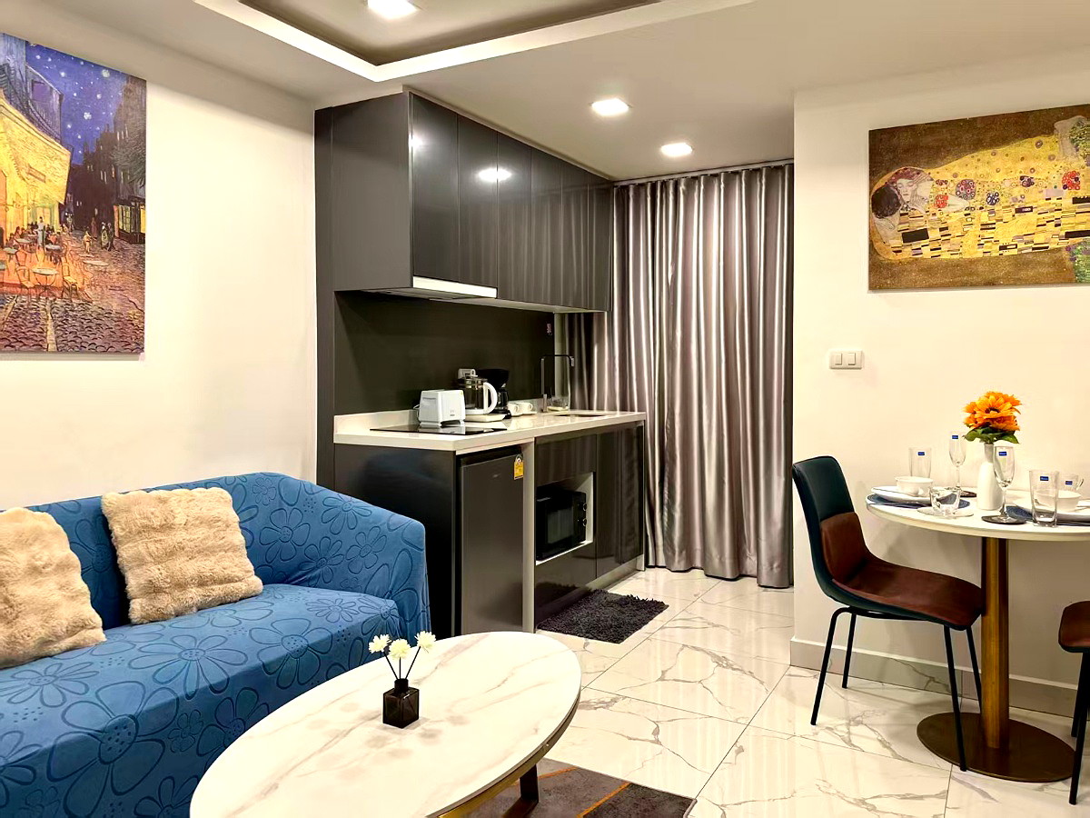 Pictures of ACADIA CENTER SUITE 9/11