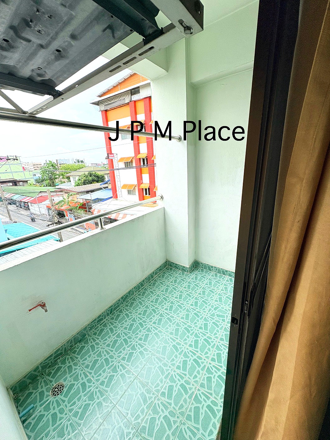 Pictures of J.P.M.PLACE 3/7
