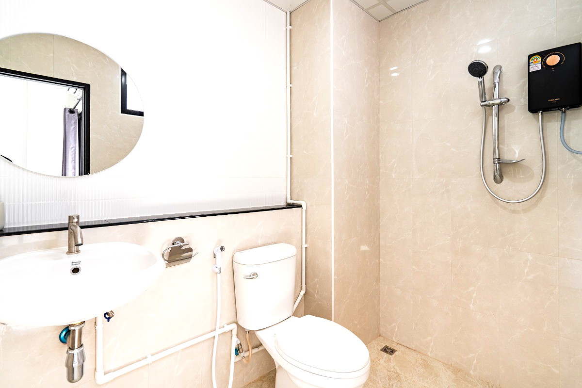 Pictures of KC Residence, Ubon University 8/16