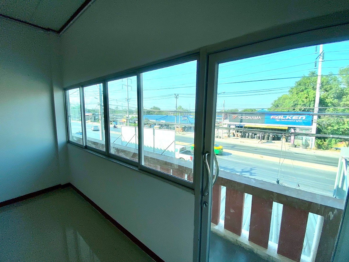 Pictures of Room for rent  3/6