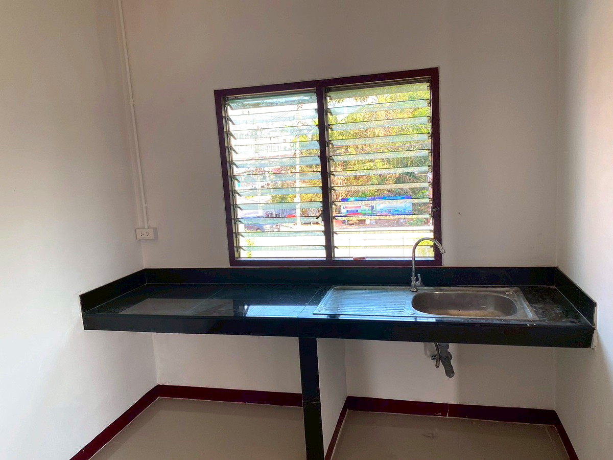 Pictures of Room for rent  2/6