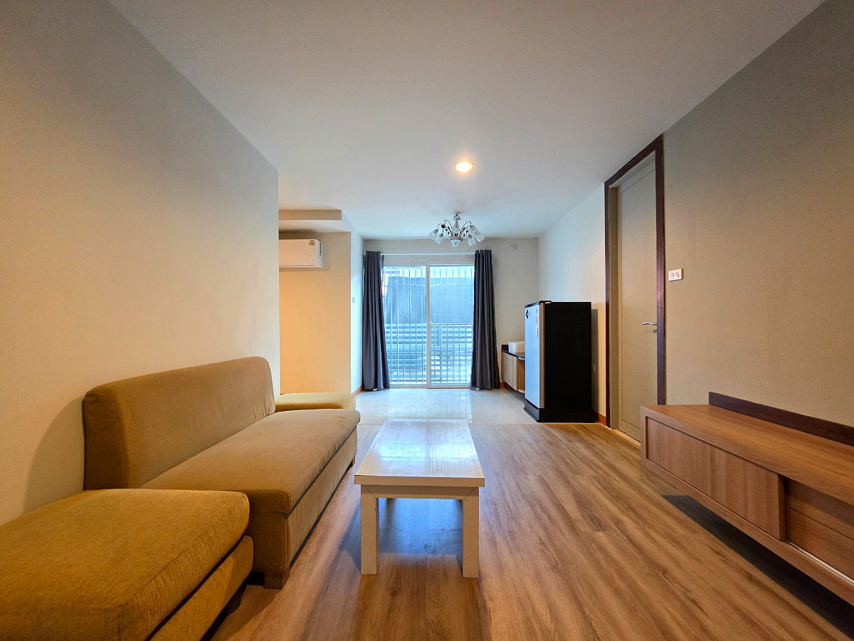 Pictures of Alpine Apartment Aiyara (Talaad Thai-Nawanakhon) 9/18