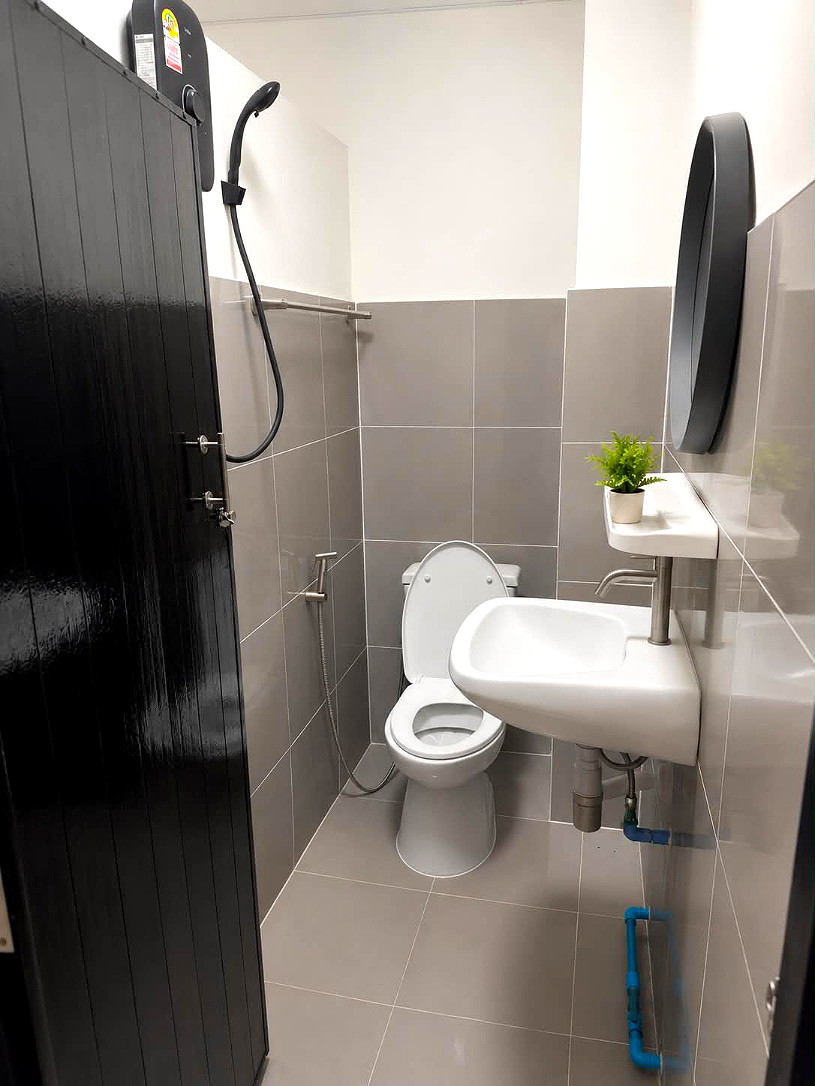 Pictures of Noy rooms 3/4