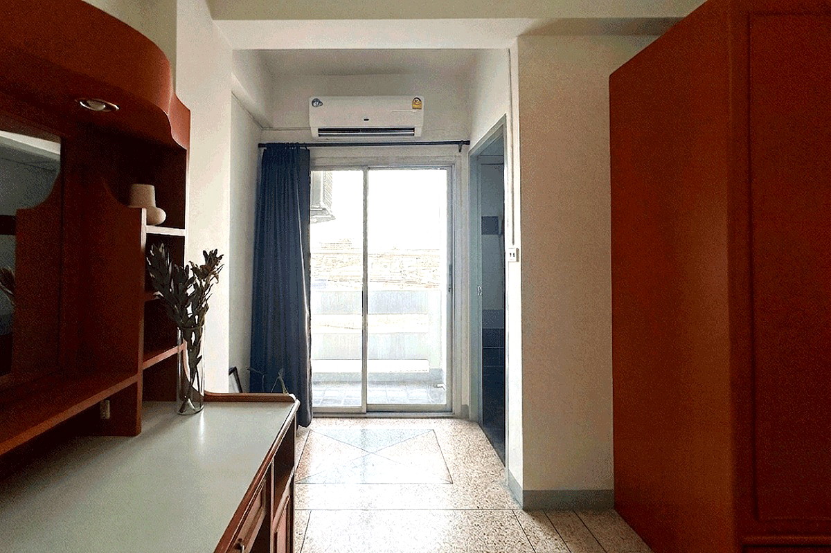 Pictures of Cana Mansion near MRT Tha Phra 21/27