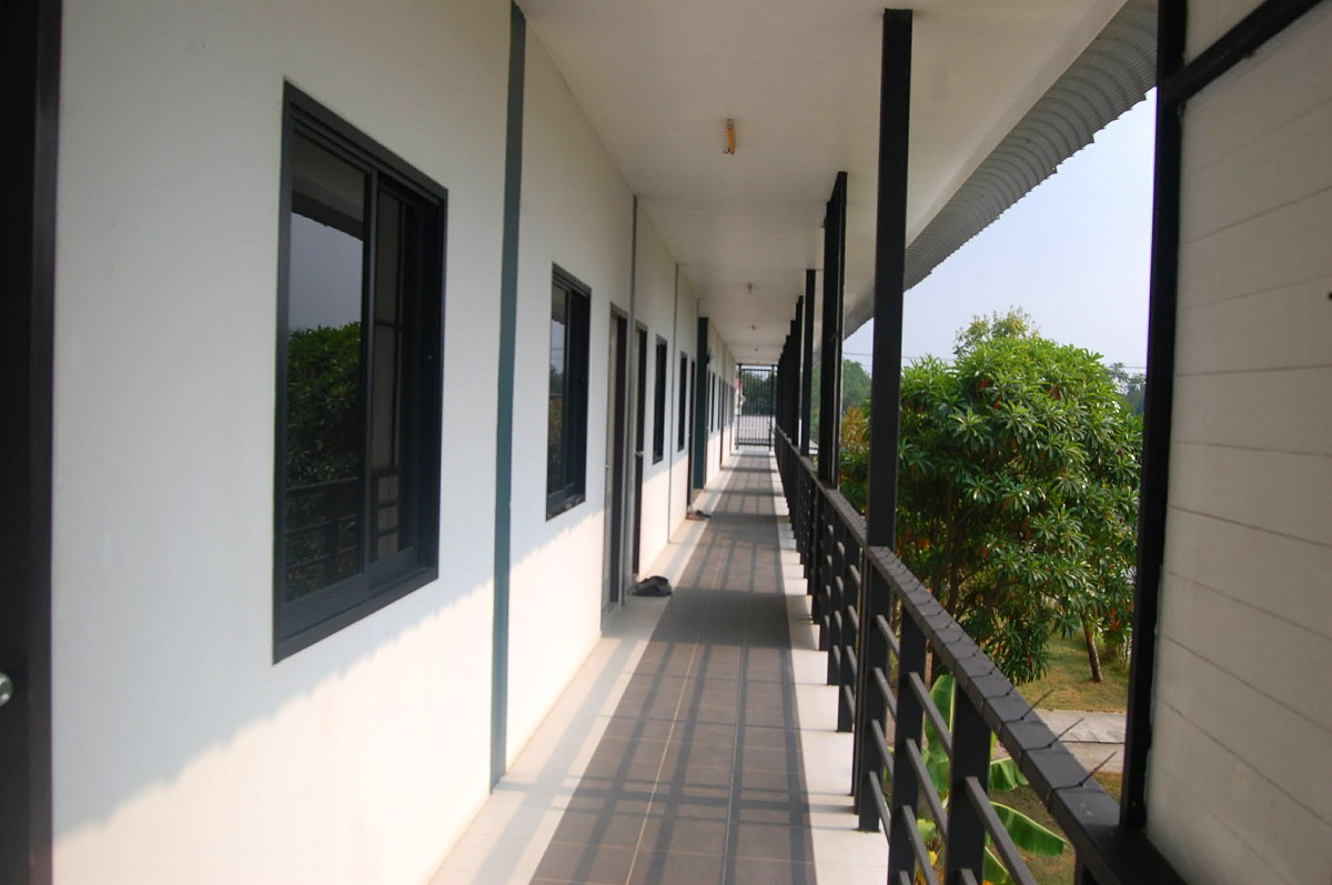 Pictures of Baan Bou Khao 29/33