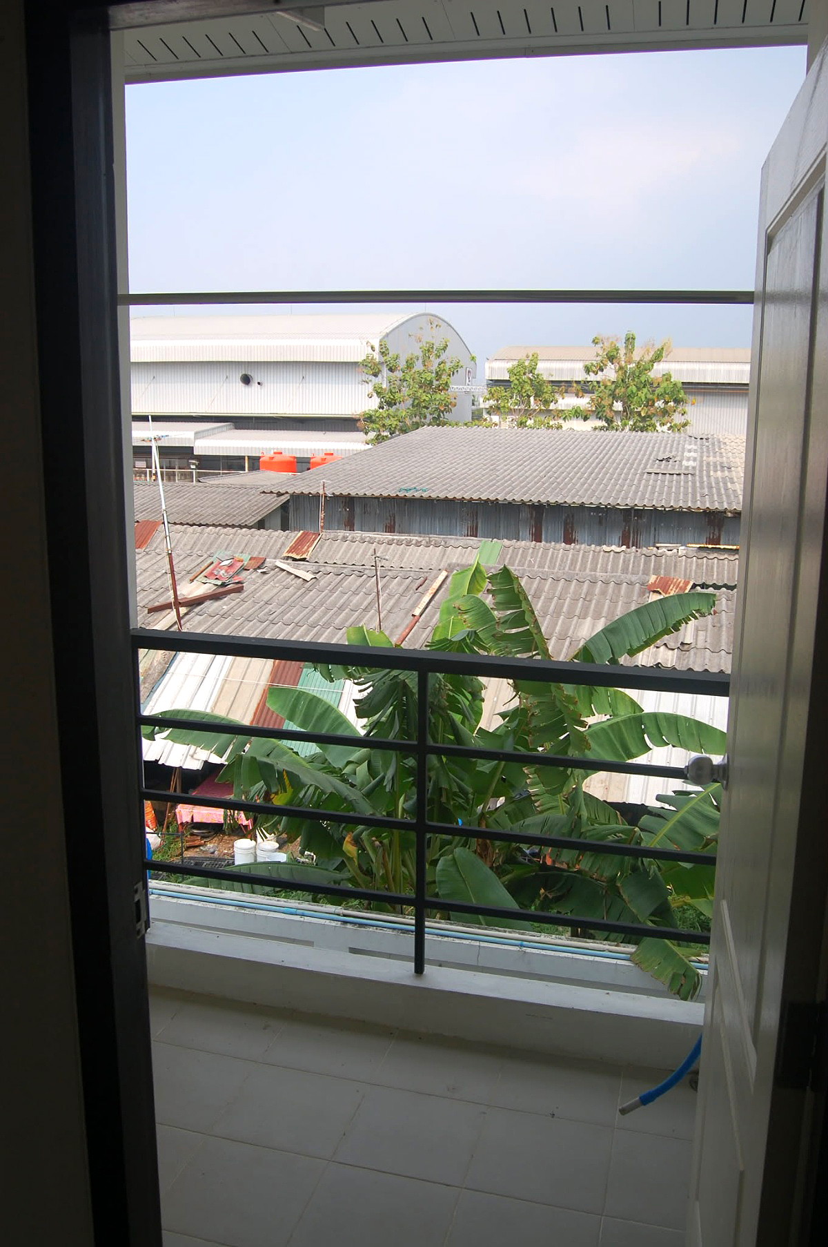 Pictures of Baan Bou Khao 32/33