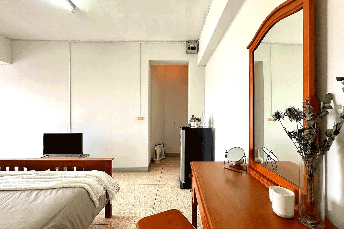 Pictures of Cana Mansion near MRT Tha Phra 13/27