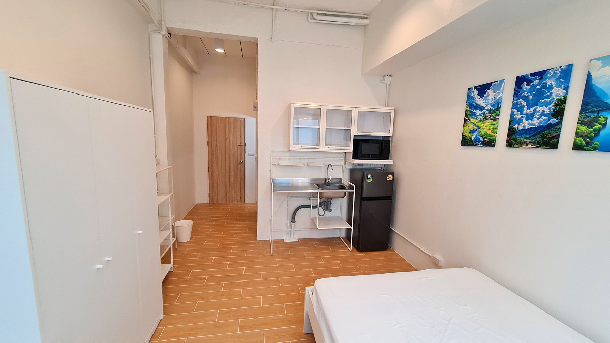 Pictures of BAAN 202 19/20