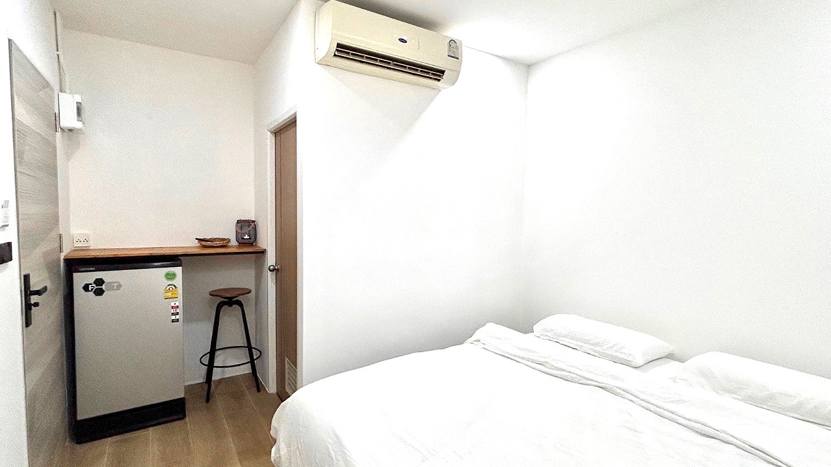 Pictures of 65 Hostel Bangkok 8/10