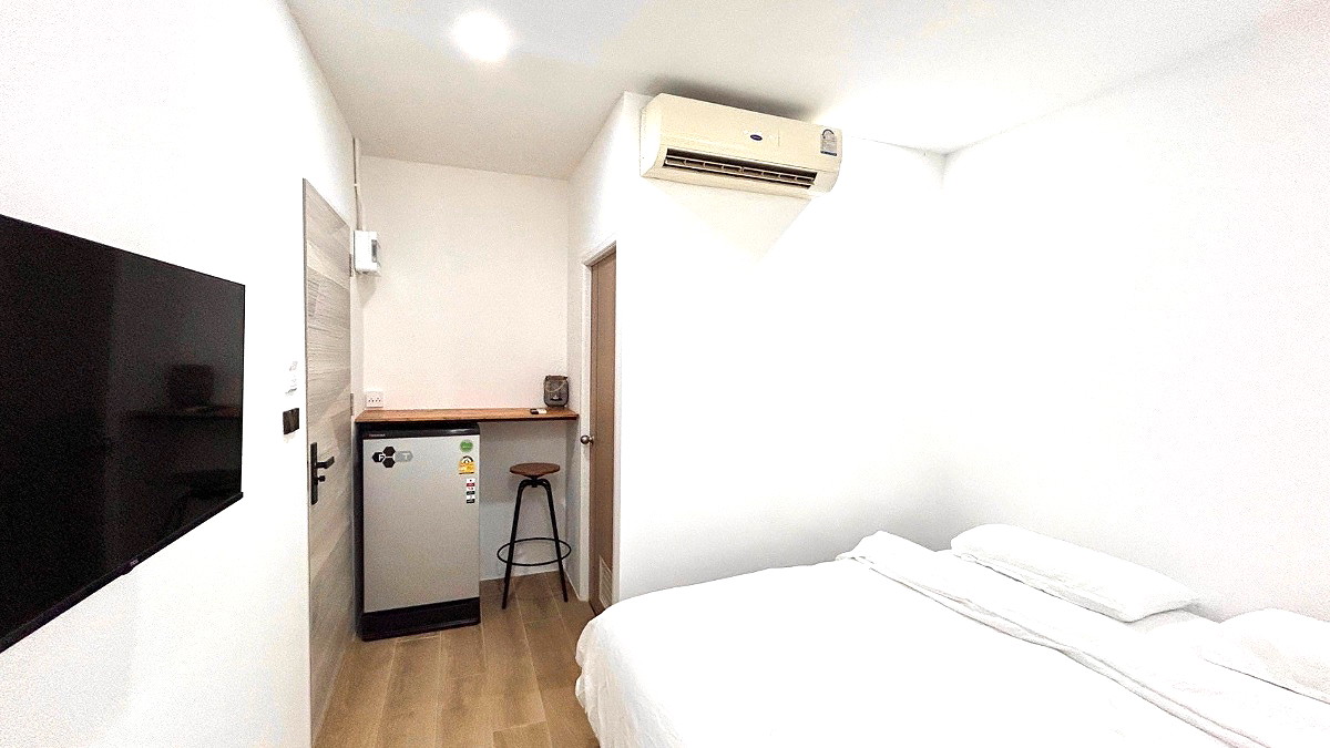 Pictures of 65 Hostel Bangkok 2/10