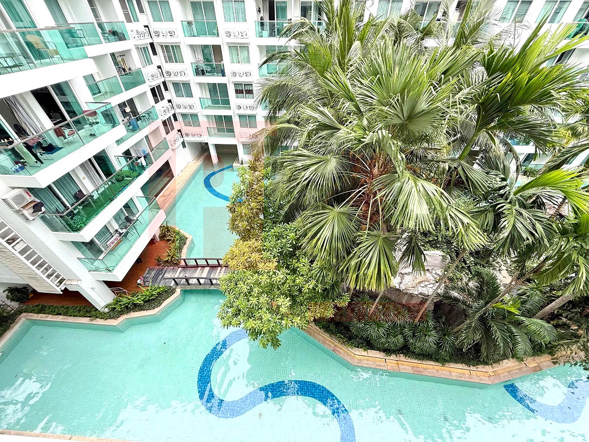 Pictures of Amazon Residence 16/47