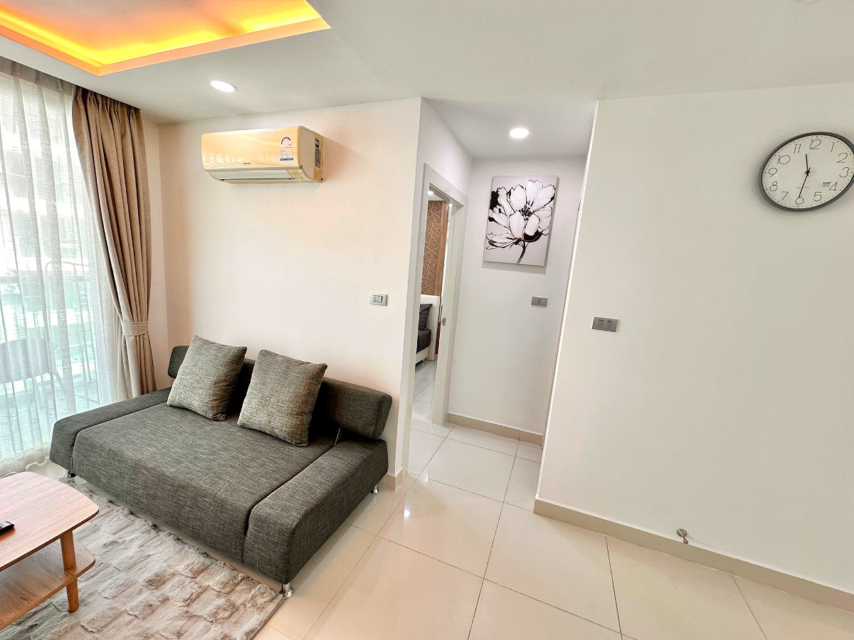 Pictures of Amazon Residence 24/47