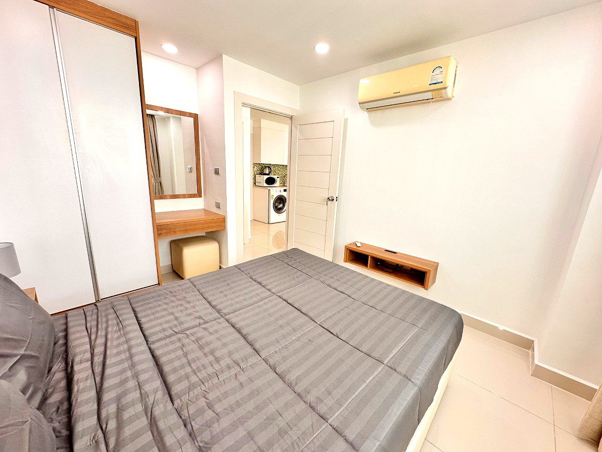 Pictures of Amazon Residence 27/47