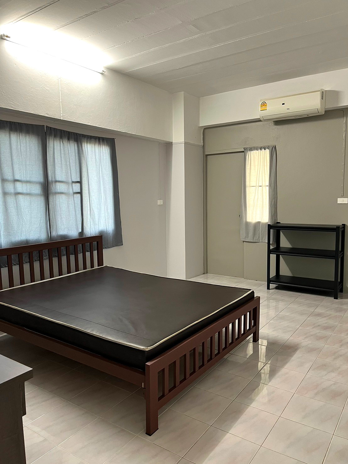 Pictures of Thanadol Mansion 3/4