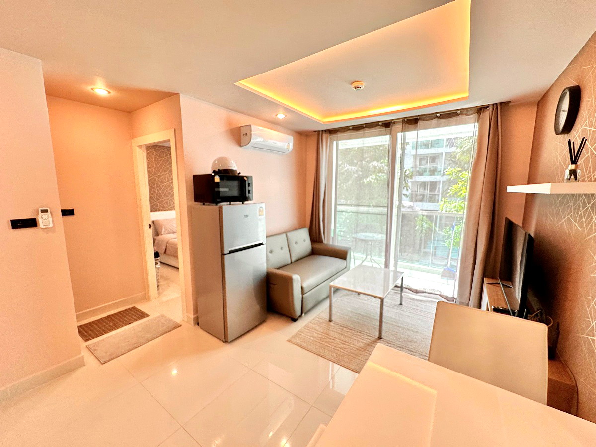 Pictures of Amazon Residence 39/47