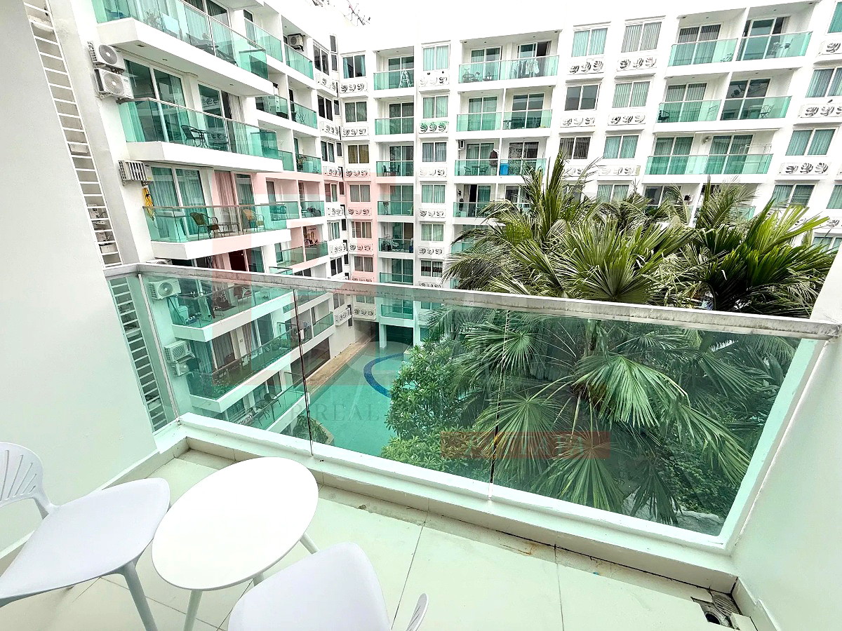 Pictures of Amazon Residence 15/47