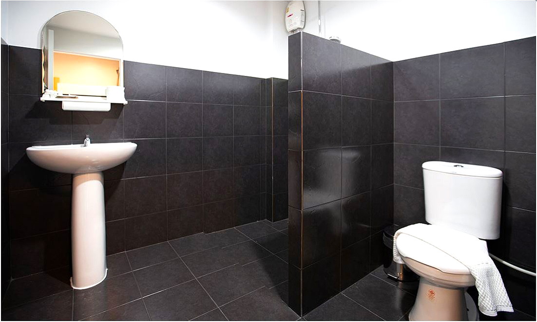 Pictures of 185@surawong hotel 4/7