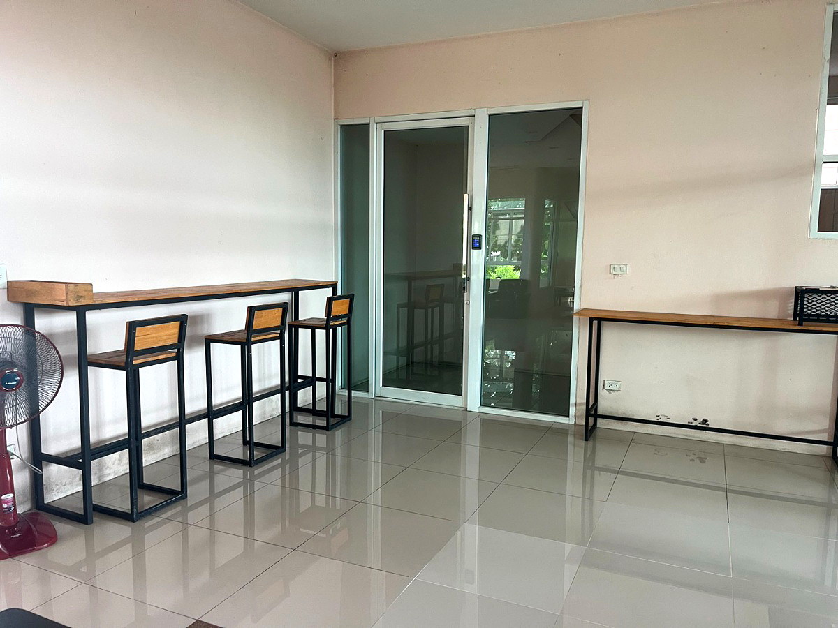 Pictures of RG 168 DUI DORM idline-duiduirg 17/18