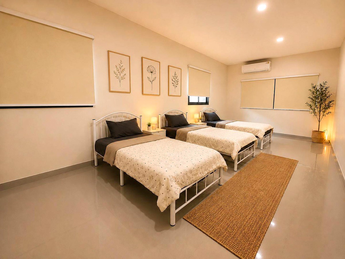 Pictures of Day time apartment 2 4/4