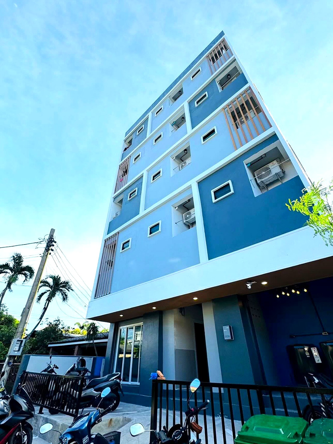 Pictures of T Place @Paknam  1/7