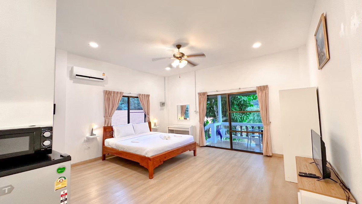 Asava Rawai Sea View Private Resort