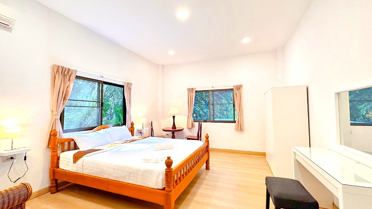 Pictures of Asava Rawai Sea View Private Resort  30/36