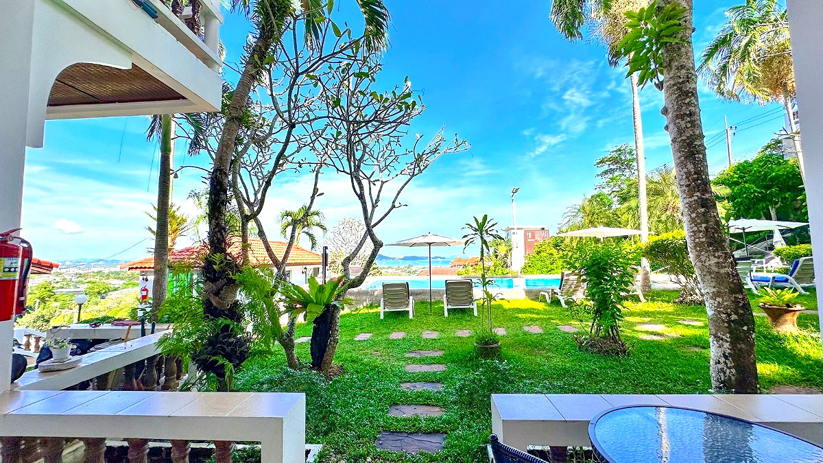 Pictures of Asava Rawai Sea View Private Resort  4/36
