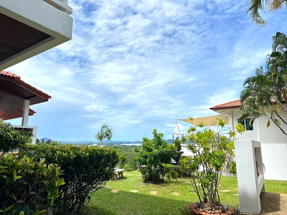 Pictures of Asava Rawai Sea View Private Resort  42/85