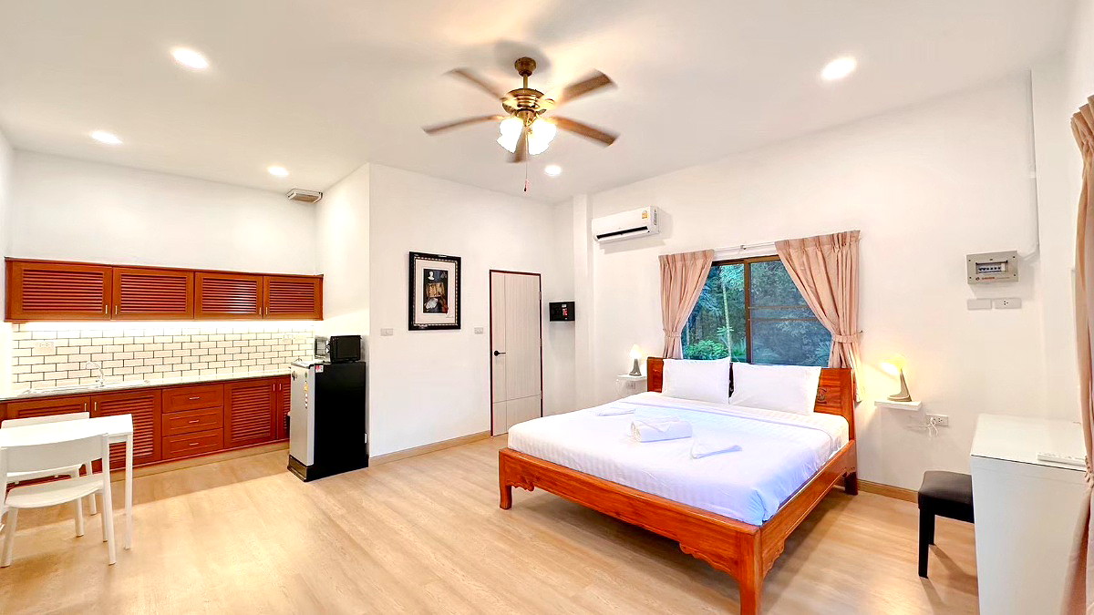 Pictures of Asava Rawai Sea View Private Resort  21/36