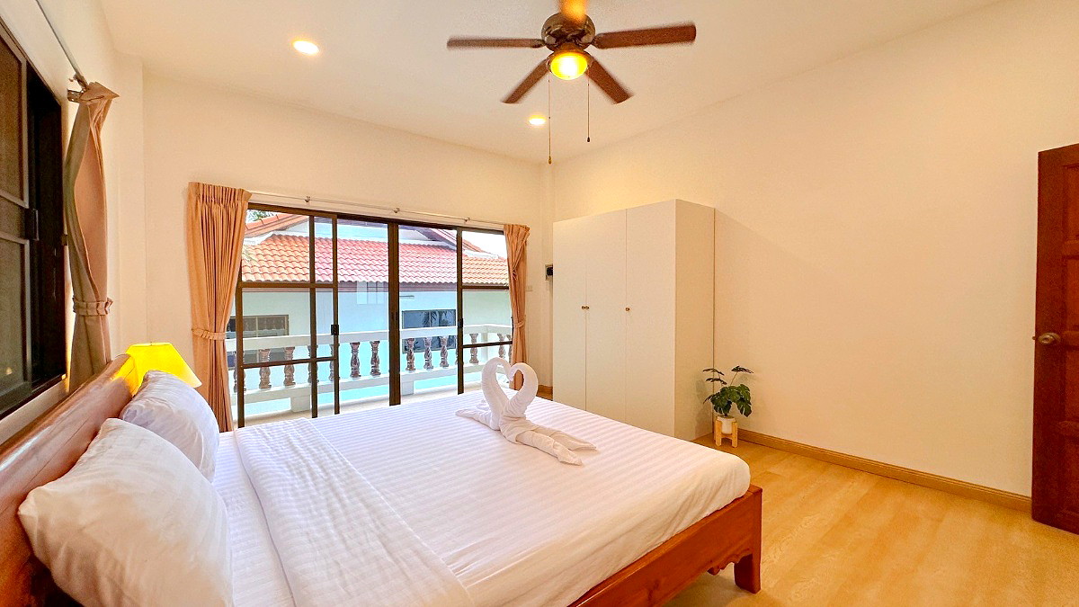 Pictures of Asava Rawai Sea View Private Resort  58/85