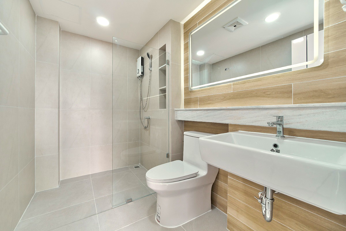 Pictures of BaanBamRung Apartment  9/19