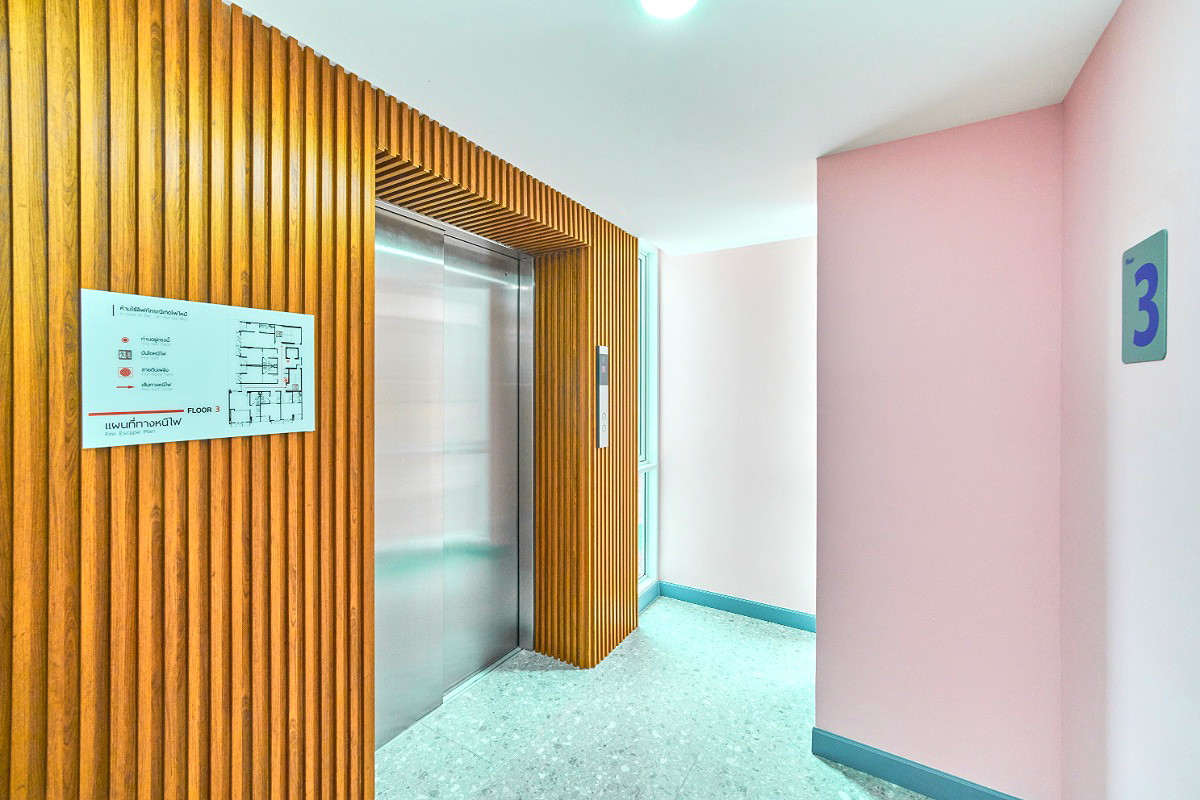Pictures of BaanBamRung Apartment  2/19