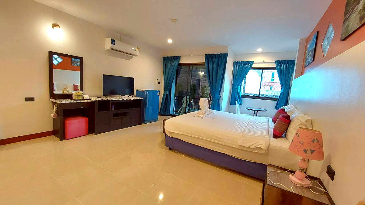Pictures of Benetti House 14/36