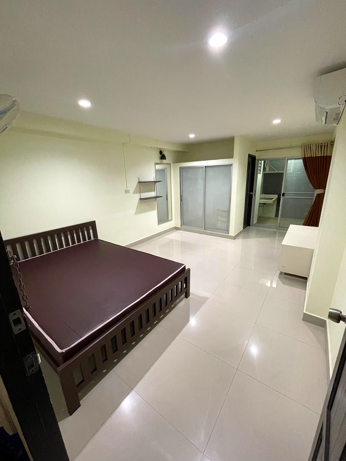 รูปภาพ กฤชอพาร์ทเม้นท์ | อพาร์ทเม้นท์ หอพัก ที่พัก ห้องพัก - รูปที่ 1/20